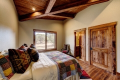 Mountain Home Bedroom - Exposed Wood Beams - Colorado Springs