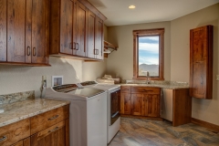 Mountain Home Design - Laundry Room - Colorado Springs